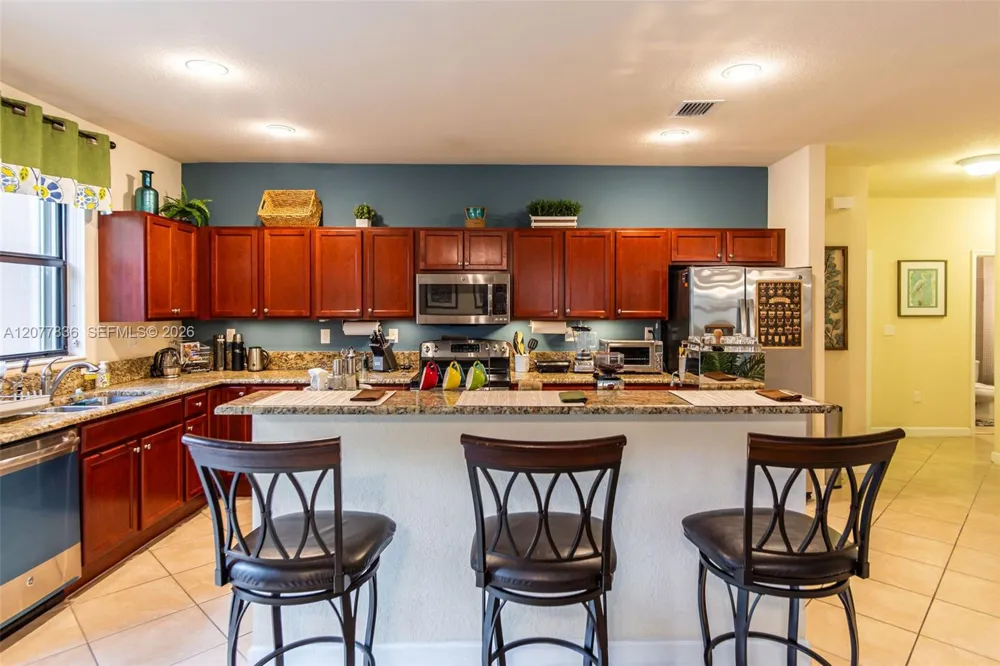125 SE 36th Pl Homestead, FL 33033