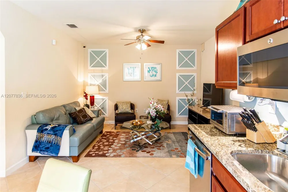 125 SE 36th Pl Homestead, FL 33033