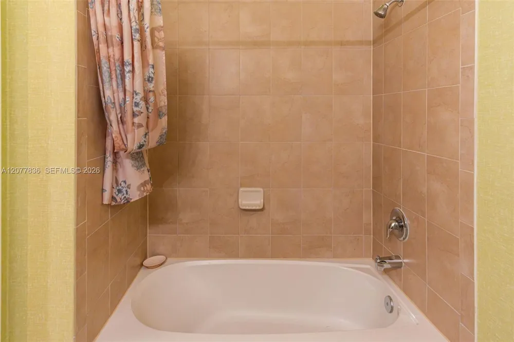 125 SE 36th Pl Homestead, FL 33033