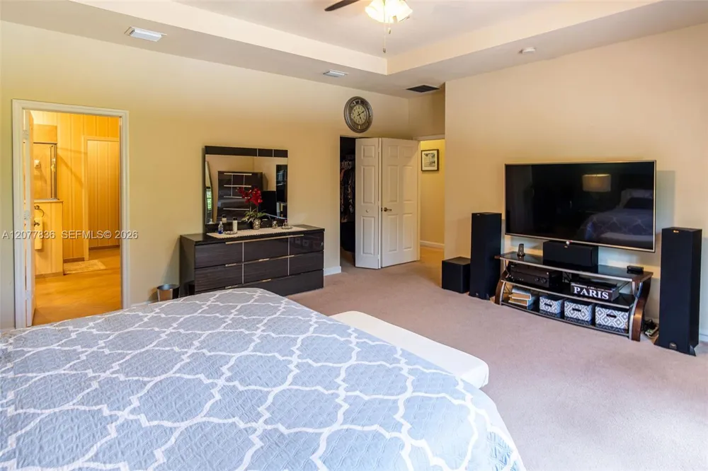 125 SE 36th Pl Homestead, FL 33033