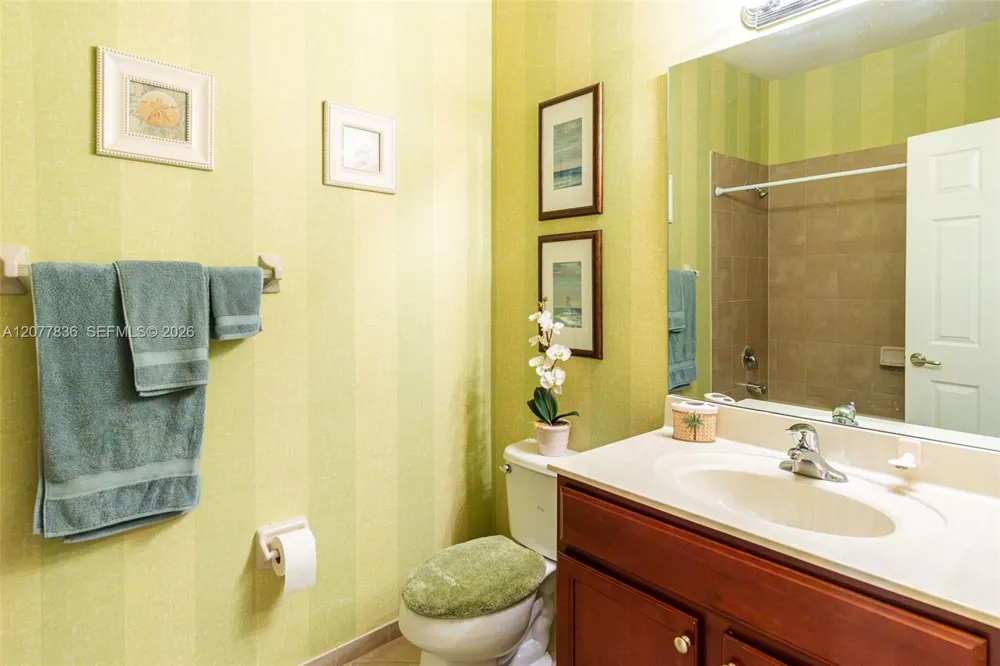 125 SE 36th Pl Homestead, FL 33033