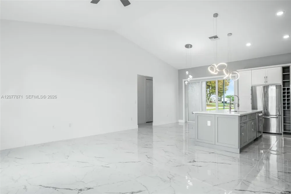1025 Greenway Ter #1025 Sebring, FL 33876