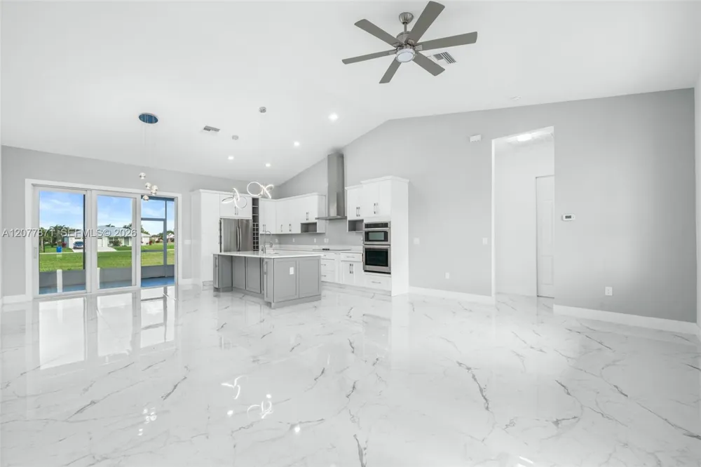 1025 Greenway Ter #1025 Sebring, FL 33876