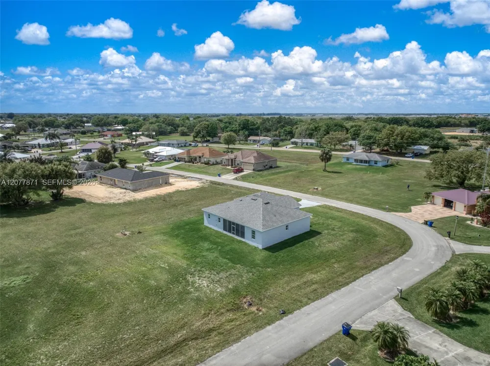 1025 Greenway Ter #1025 Sebring, FL 33876