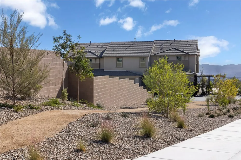 107 Sundial Bridge Lane Las Vegas, NV 89138