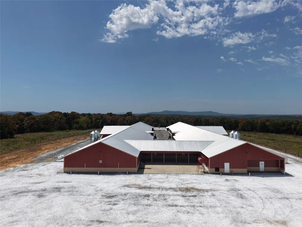 24803 Bokoshe Mtn Lane Bokoshe, OK 74930