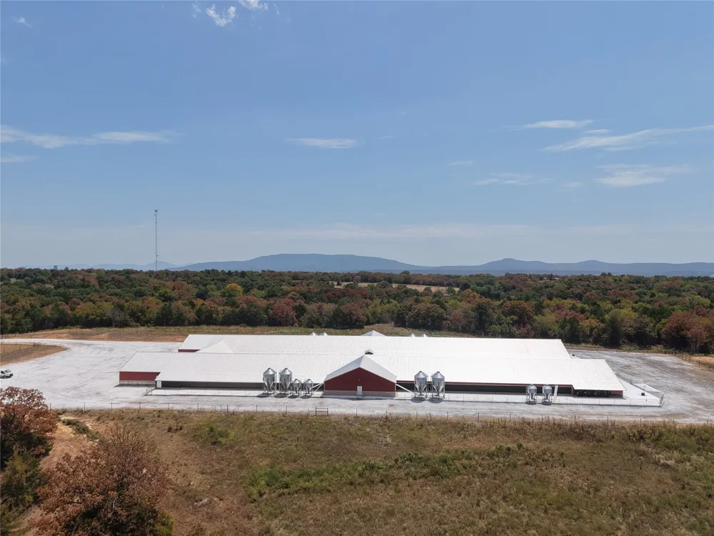 24803 Bokoshe Mtn Lane Bokoshe, OK 74930