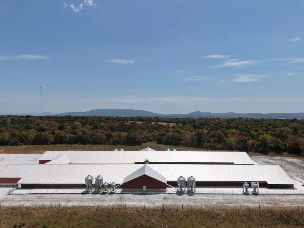 24803 Bokoshe Mtn Lane Bokoshe, OK 74930