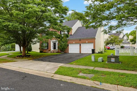 7504 FARM POND COURT