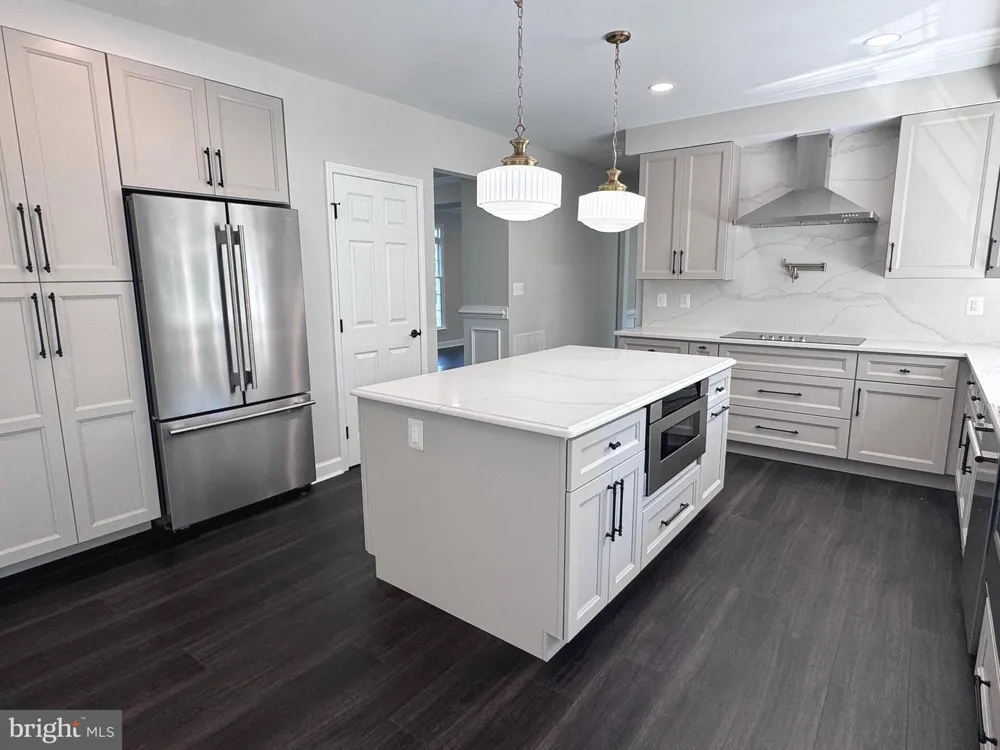 17572 TRANQUILITY ROAD Purcellville, VA 20132