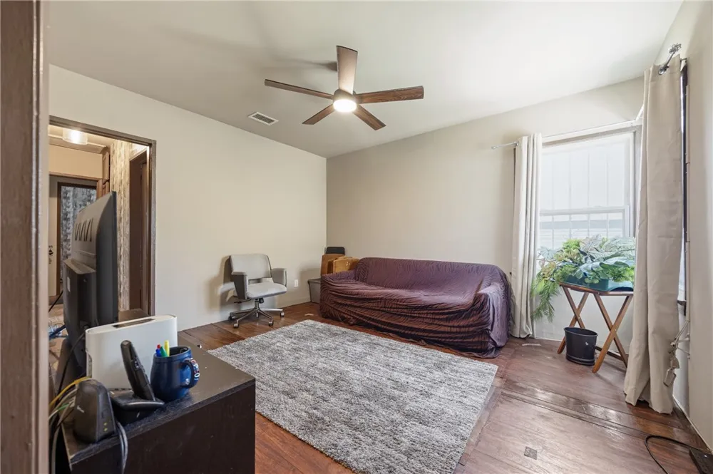 3867 Lugo Avenue Lynwood, CA 90262