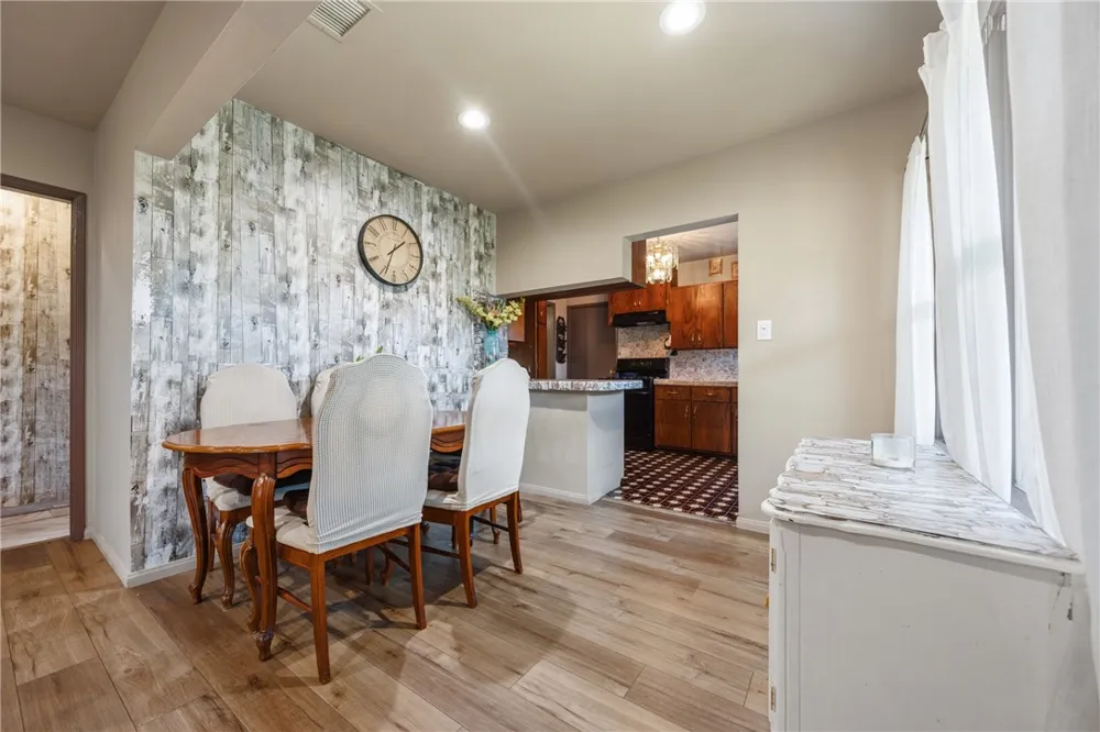 3867 Lugo Avenue Lynwood, CA 90262