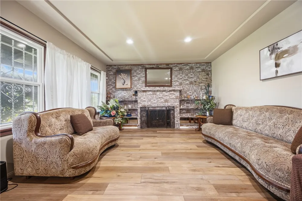 3867 Lugo Avenue Lynwood, CA 90262