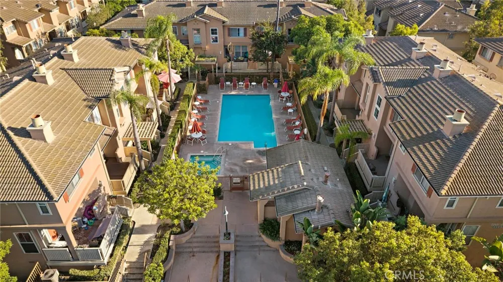 551 W Summerfield Anaheim, CA 92802
