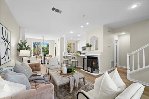 551 W Summerfield