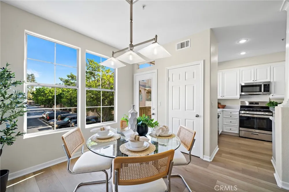 551 W Summerfield Anaheim, CA 92802