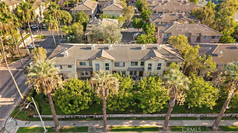 551 W Summerfield Anaheim, CA 92802