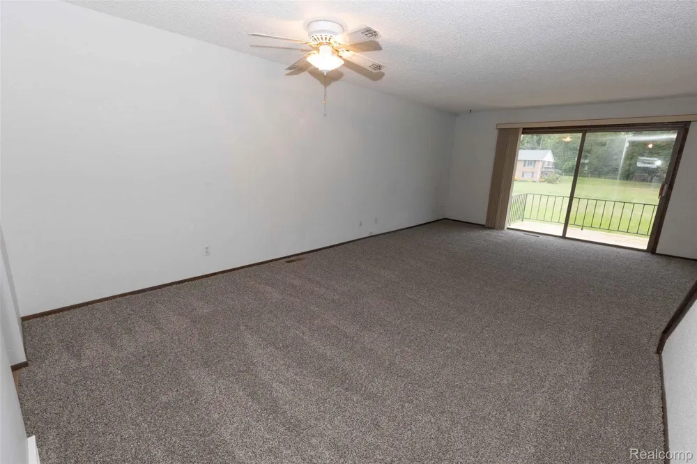 125 Cuttle Road Marysville City, MI 48040
