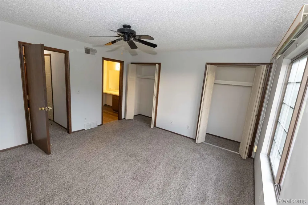 125 Cuttle Road Marysville City, MI 48040