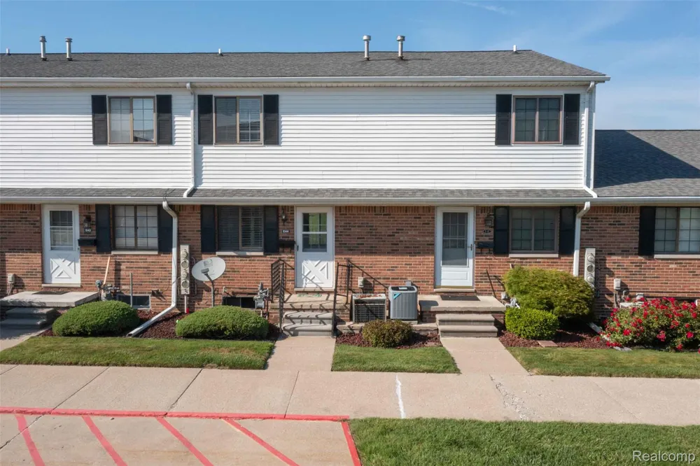125 Cuttle Road Marysville City, MI 48040