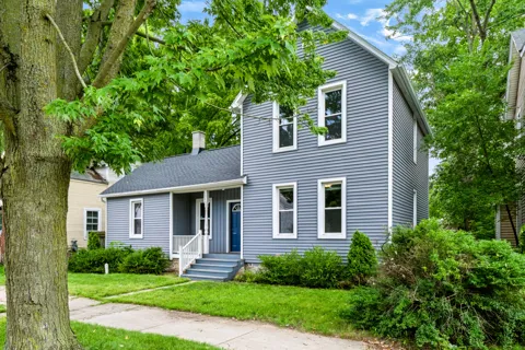 1345 NW Broadway Avenue NW