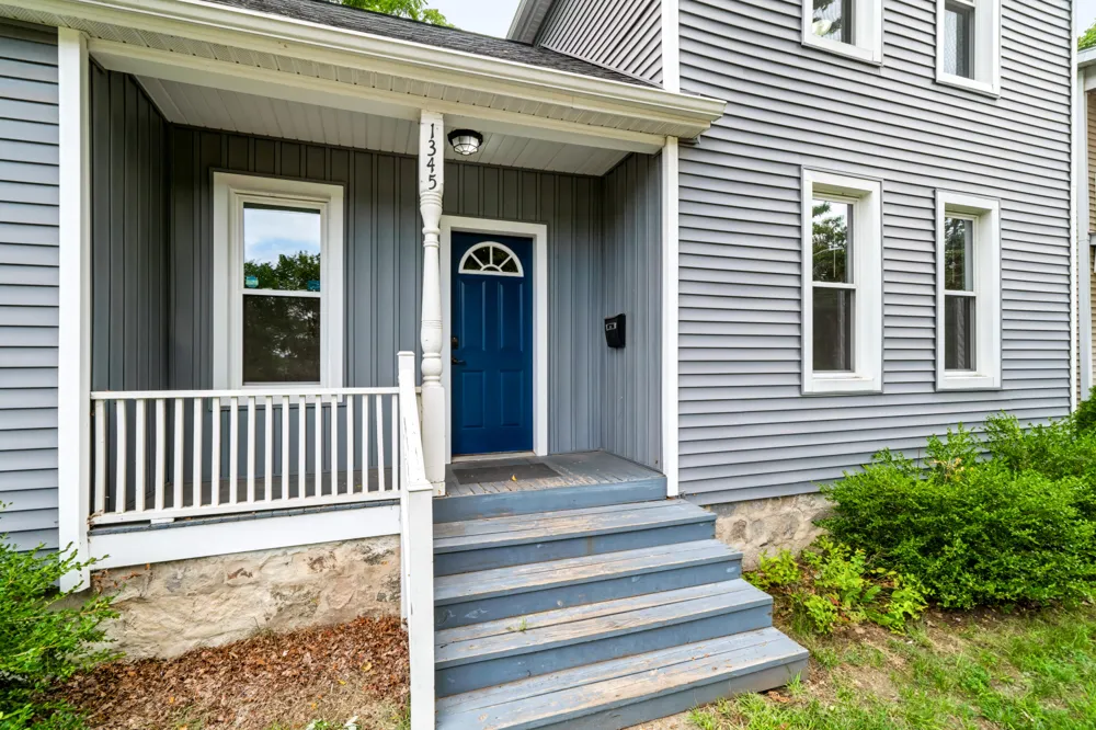 1345 Broadway Avenue NW Grand Rapids City, MI 49504