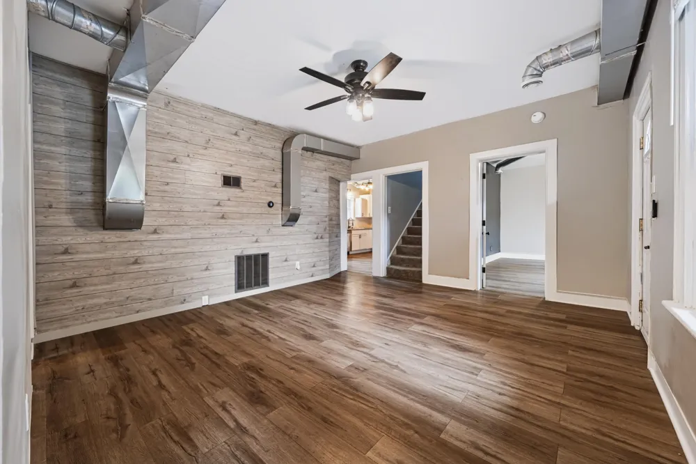 1345 Broadway Avenue NW Grand Rapids City, MI 49504