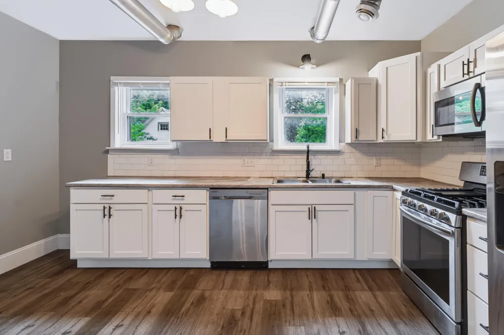 1345 Broadway Avenue NW Grand Rapids City, MI 49504