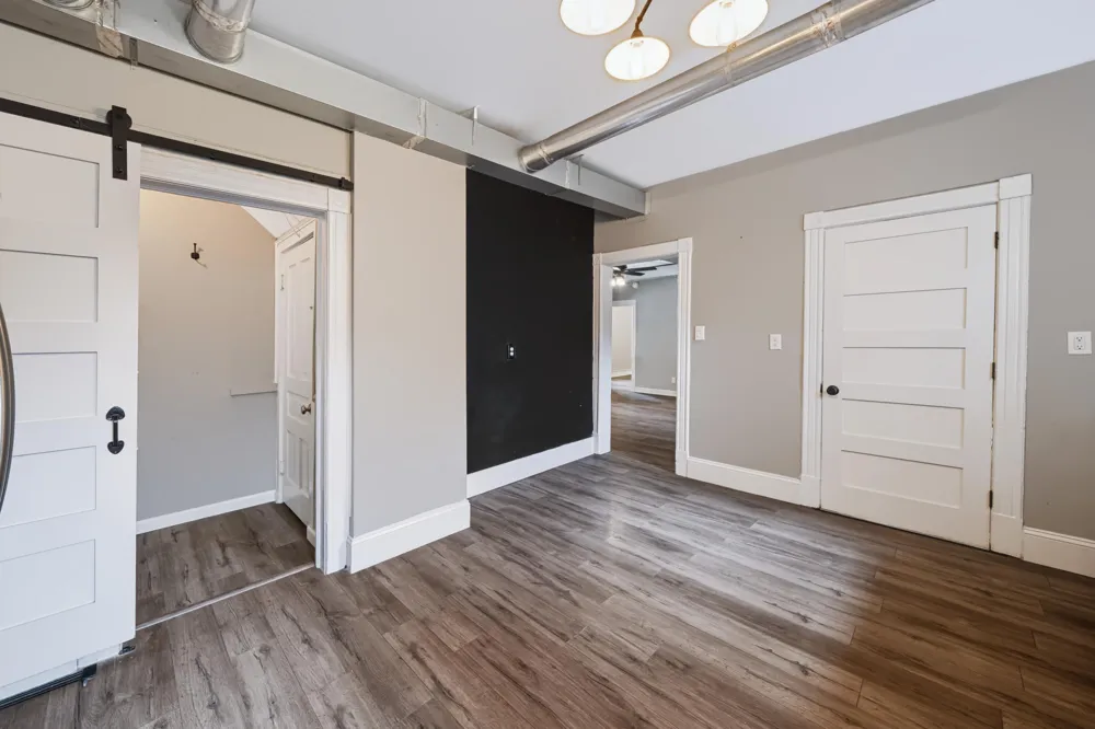 1345 Broadway Avenue NW Grand Rapids City, MI 49504