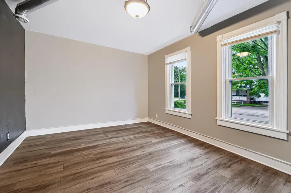 1345 Broadway Avenue NW Grand Rapids City, MI 49504