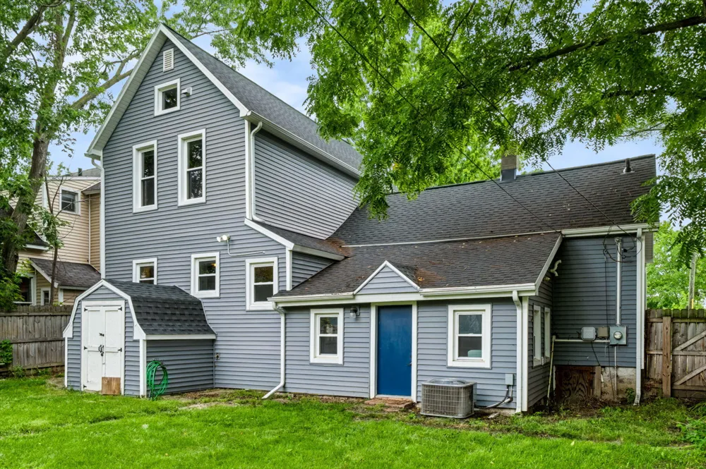 1345 Broadway Avenue NW Grand Rapids City, MI 49504