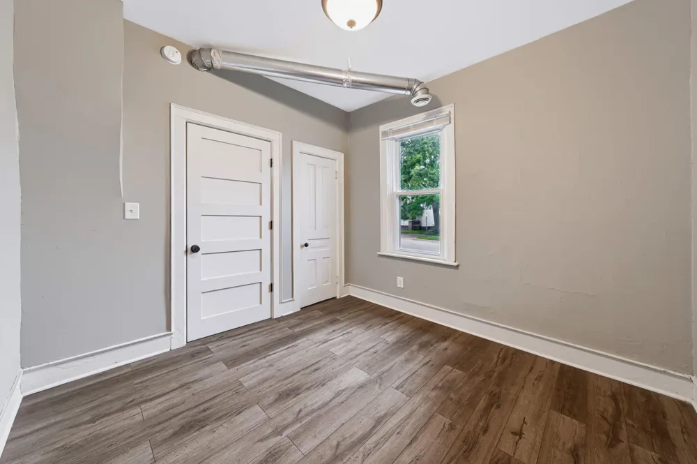 1345 Broadway Avenue NW Grand Rapids City, MI 49504