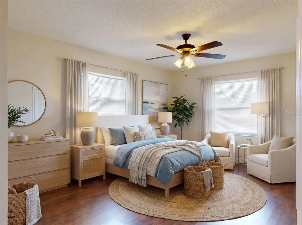 2125 E PARKTON DRIVE Deltona, FL 32725