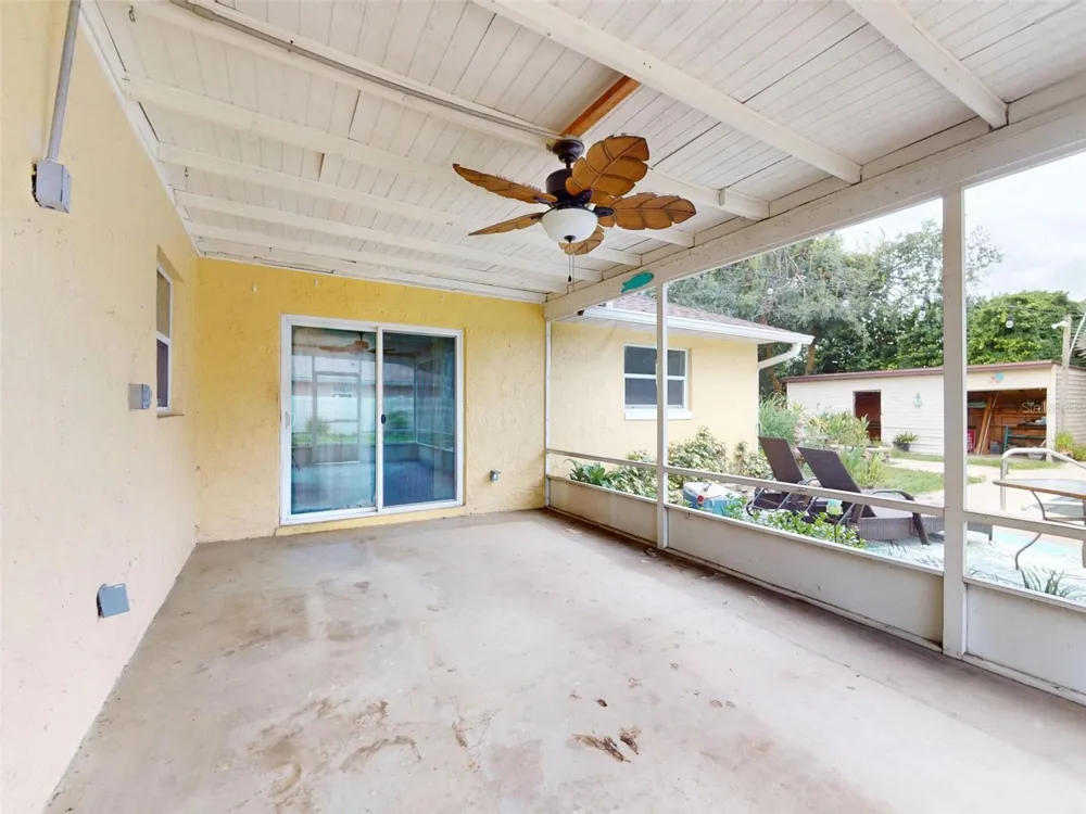 2125 E PARKTON DRIVE Deltona, FL 32725
