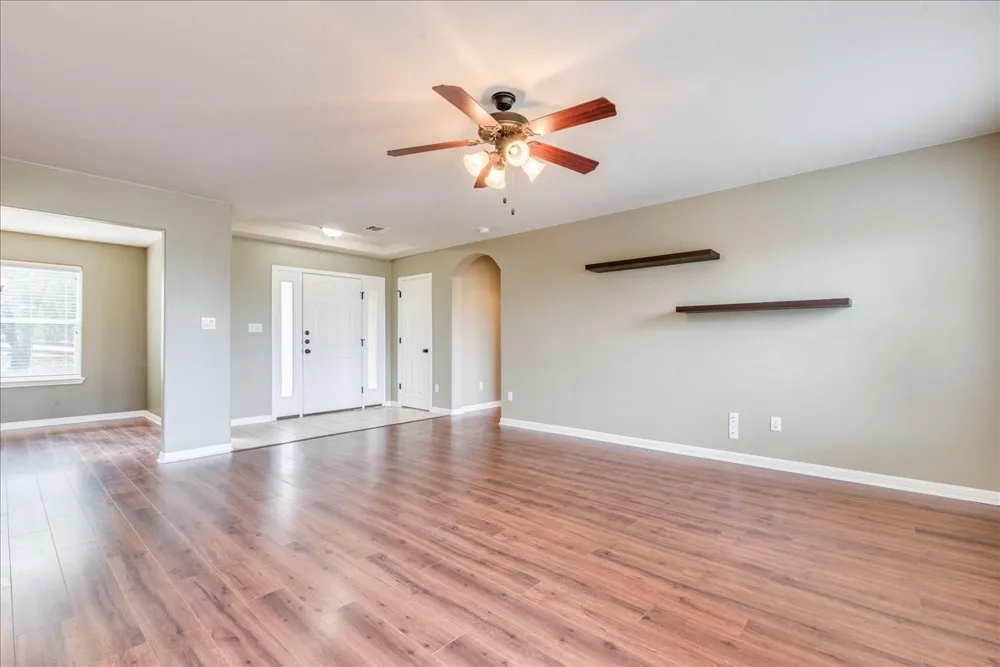 21506 Patton Avenue Lago Vista, TX 78645