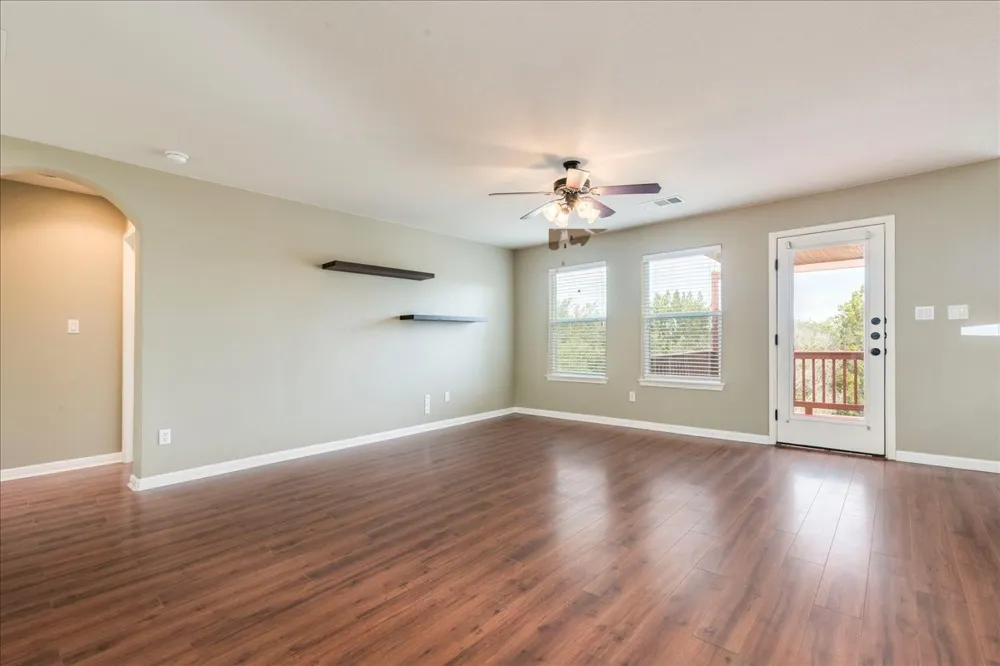 21506 Patton Avenue Lago Vista, TX 78645