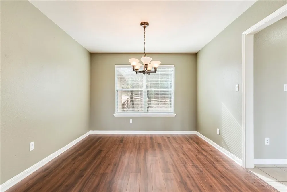 21506 Patton Avenue Lago Vista, TX 78645
