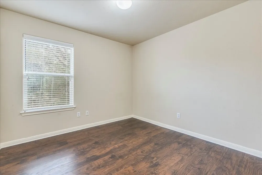 21506 Patton Avenue Lago Vista, TX 78645