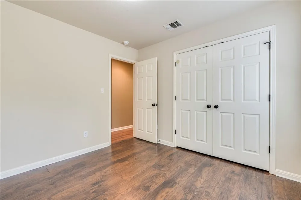 21506 Patton Avenue Lago Vista, TX 78645