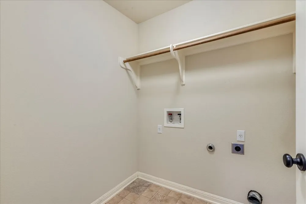 21506 Patton Avenue Lago Vista, TX 78645