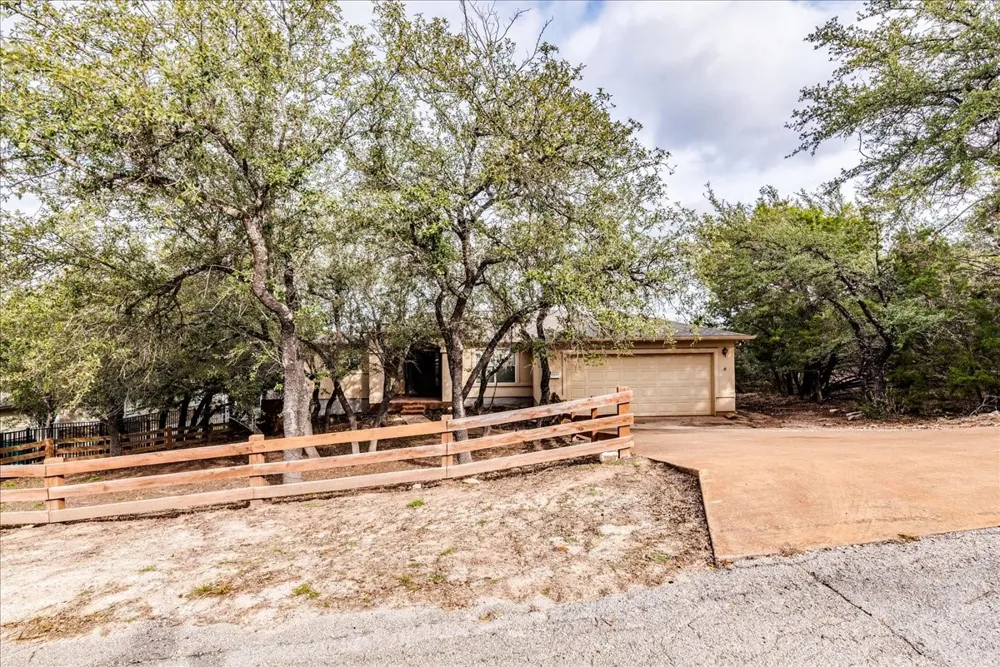 21506 Patton Avenue Lago Vista, TX 78645
