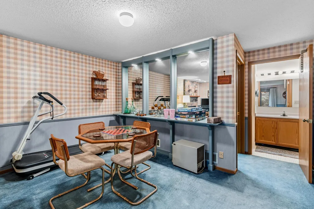 2420 Mendelssohn Lane #5 Golden Valley, MN 55427