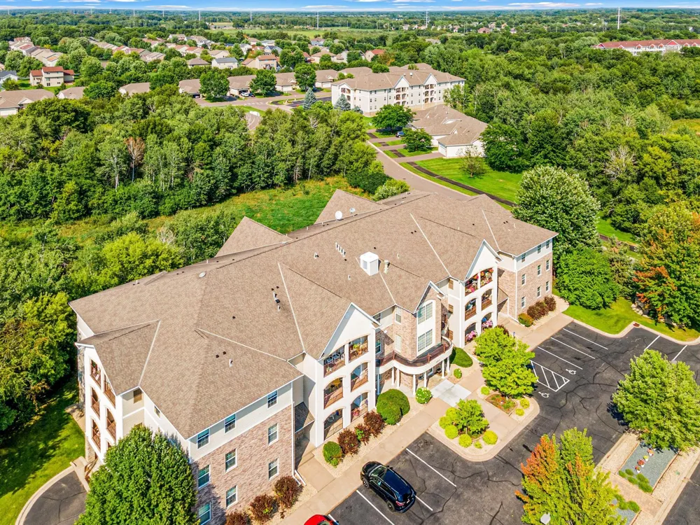 15570 Linnet Street NW #2-102 Andover, MN 55304