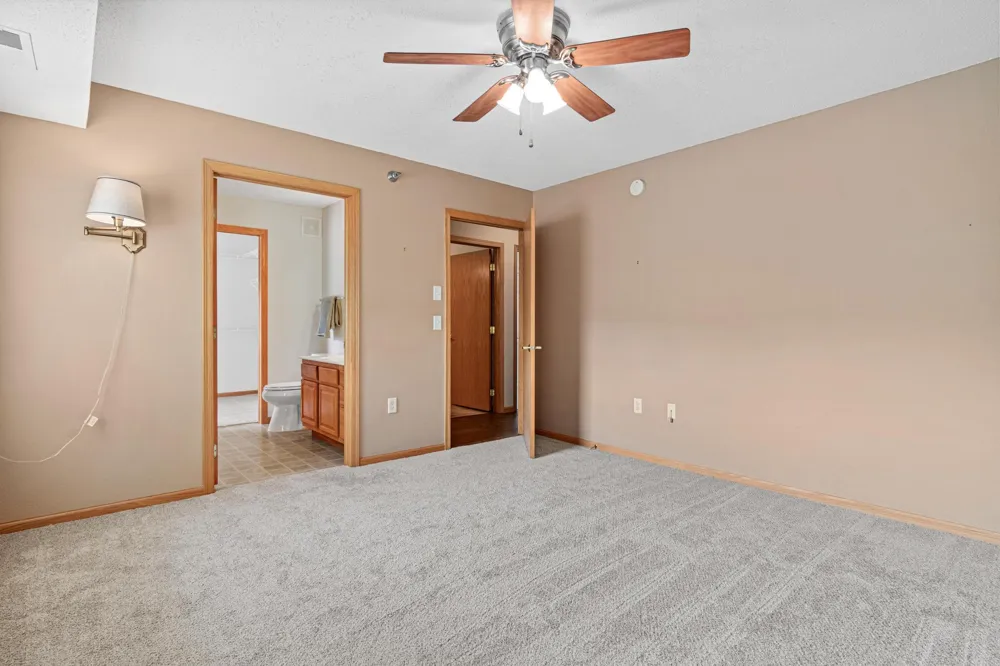 15570 Linnet Street NW #2-102 Andover, MN 55304