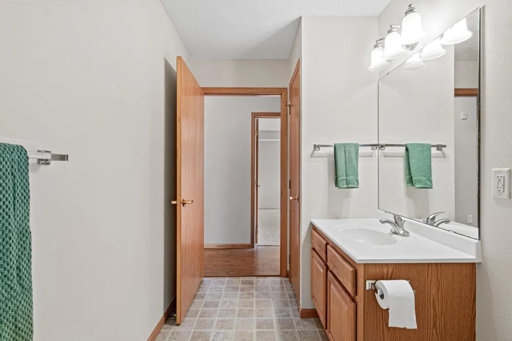 15570 Linnet Street NW #2-102 Andover, MN 55304