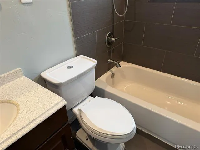 3124 Quari Street Aurora, CO 80011