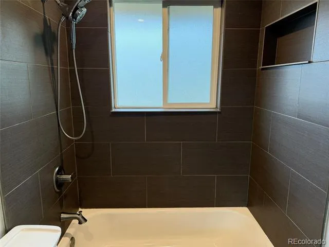 3124 Quari Street Aurora, CO 80011