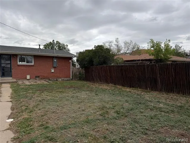3124 Quari Street Aurora, CO 80011