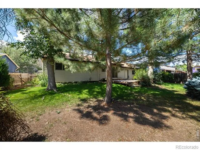 2314 Bowen Street Longmont, CO 80501