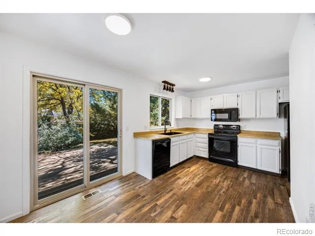 2314 Bowen Street Longmont, CO 80501